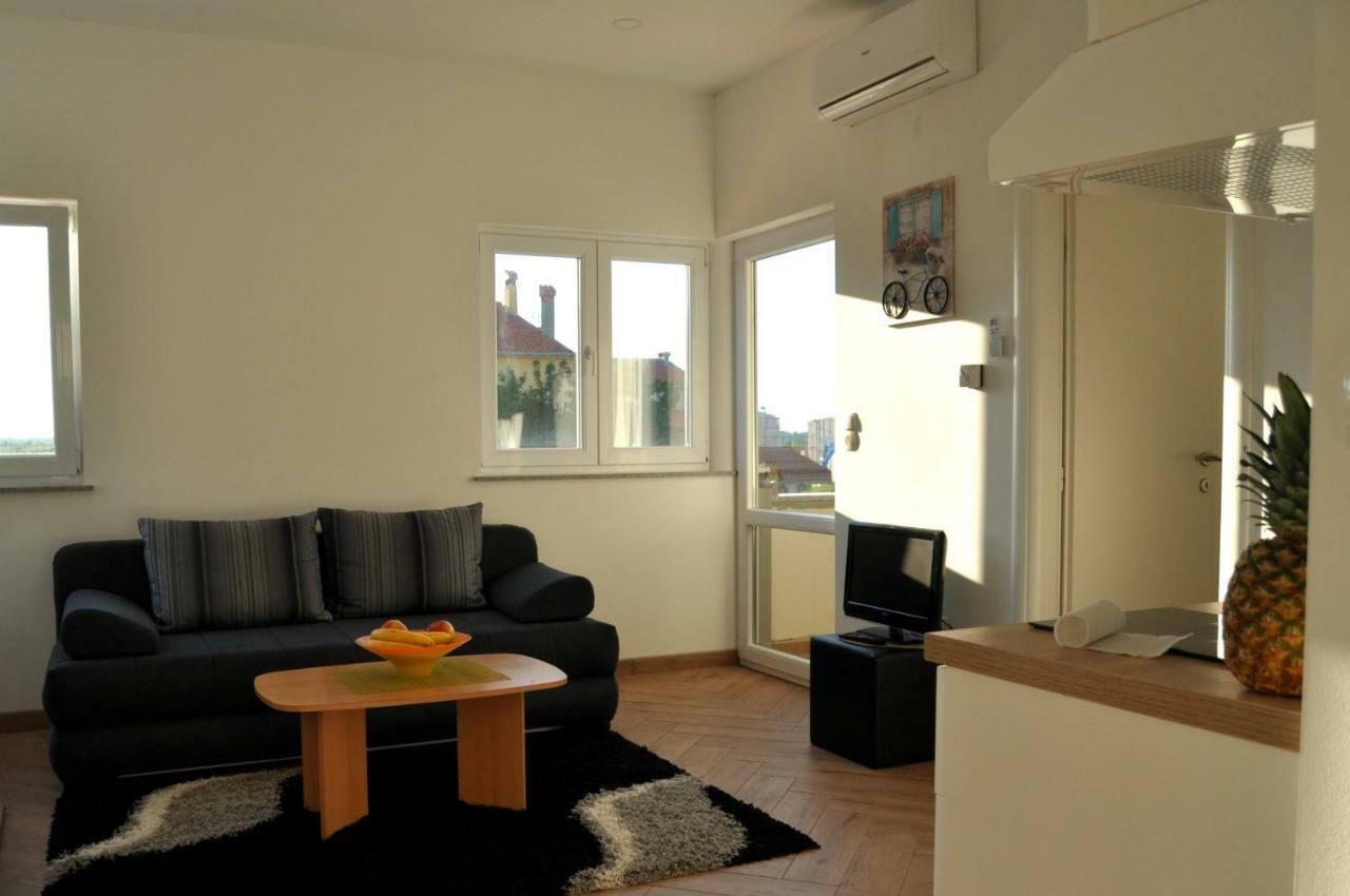 Apartments Armando Zadar Exterior photo