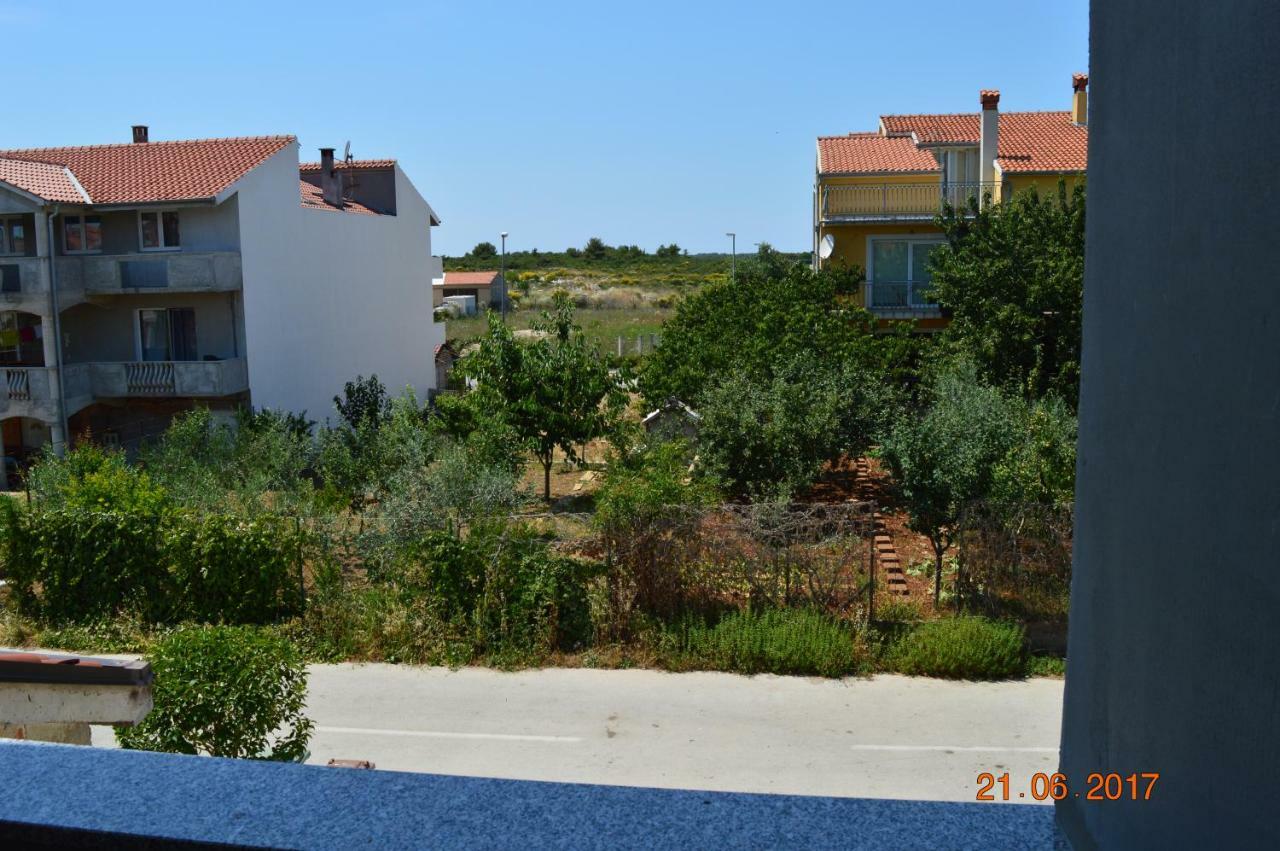 Apartments Armando Zadar Exterior photo
