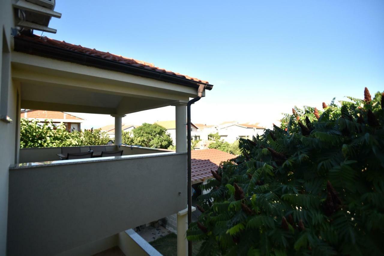 Apartments Armando Zadar Exterior photo